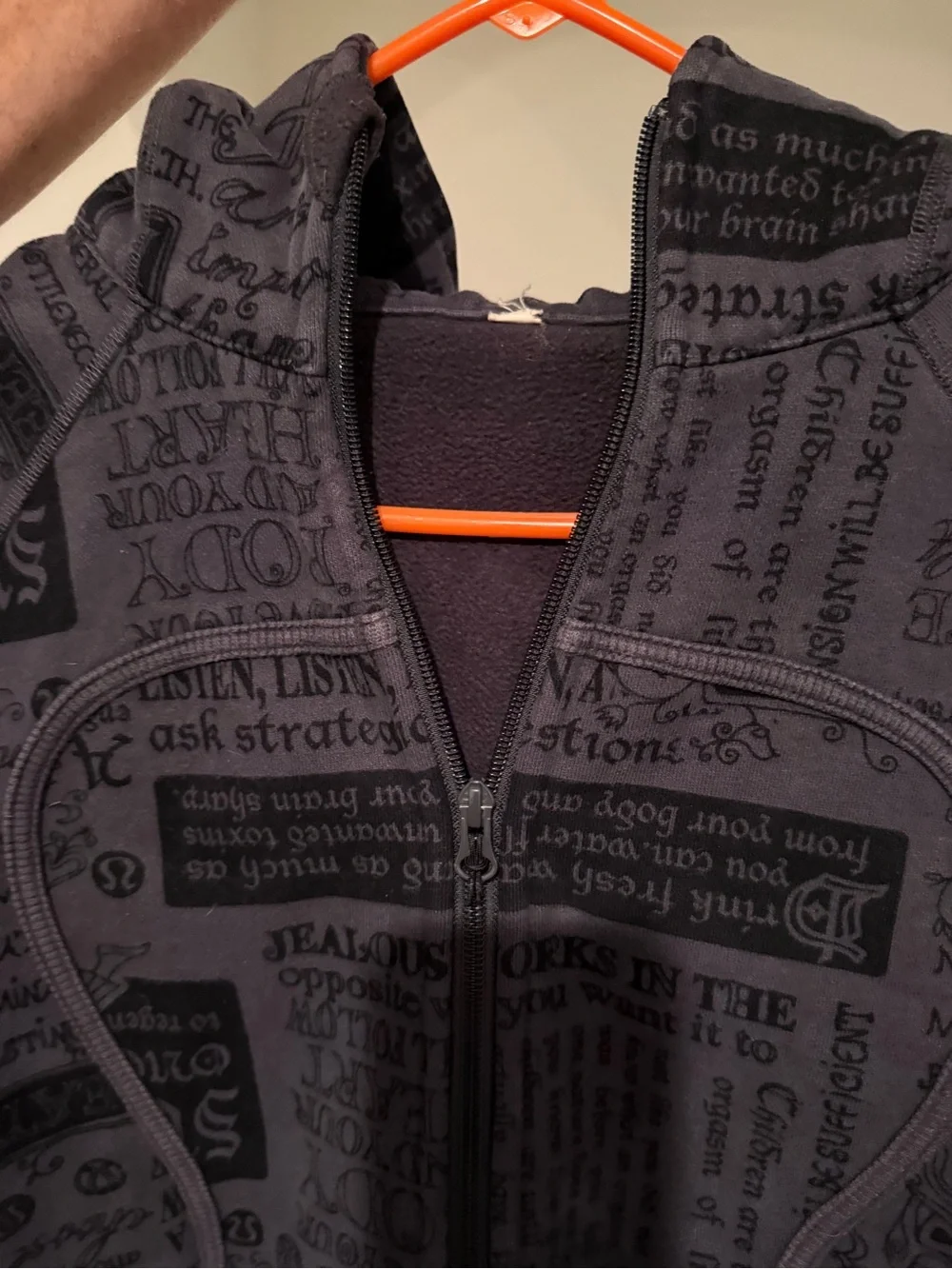 lululemon athletica Manifesto Scuba